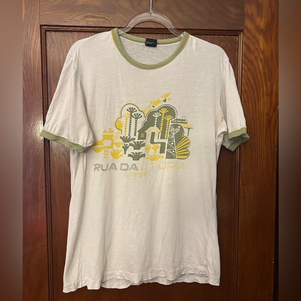 Diesel Ringer Tee Rua Da Utopia Beige Medium FLAWED